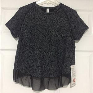 Lululemon Active Shirt with Wrap Back in Size 8